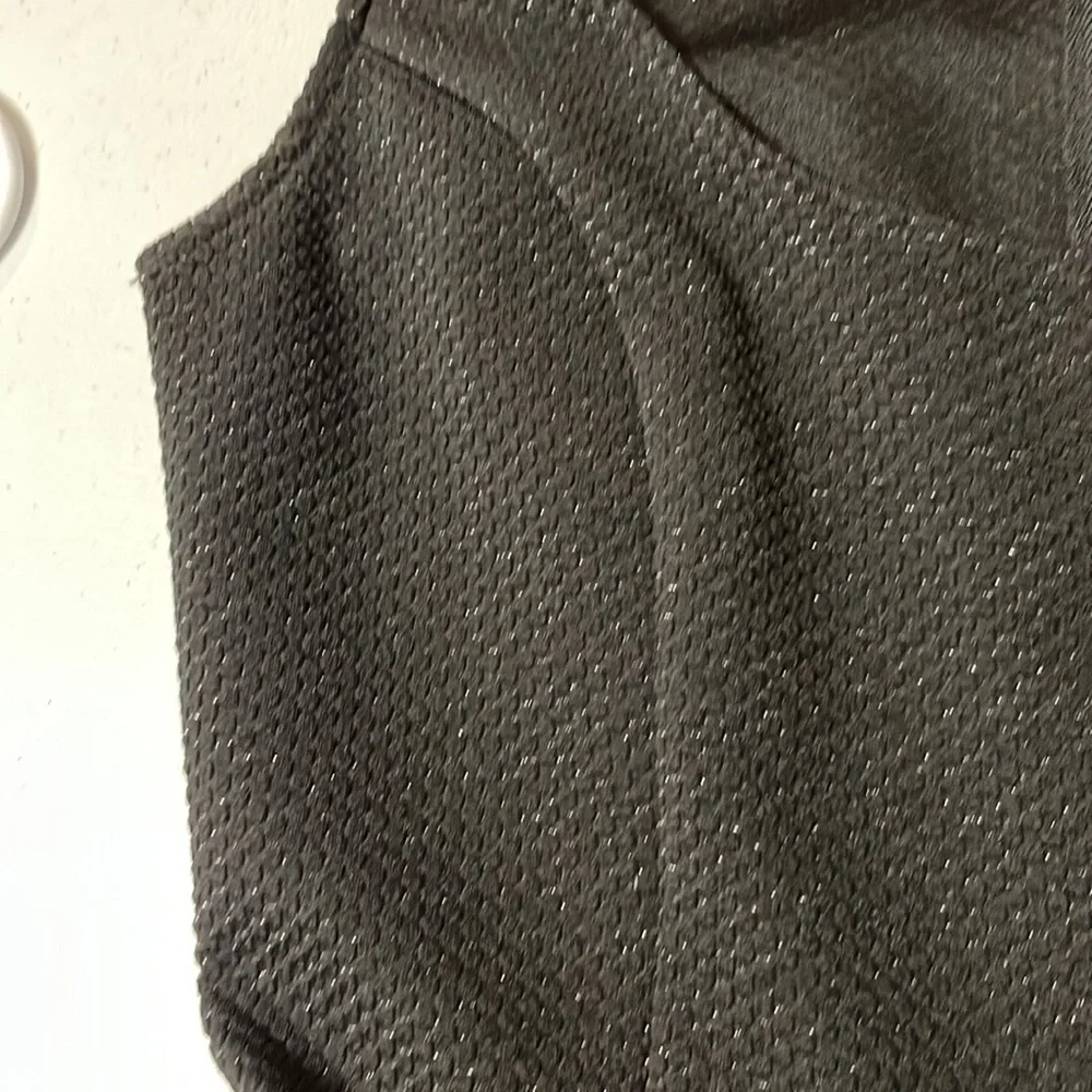 HD Paris black sleeveless dress . Sz small